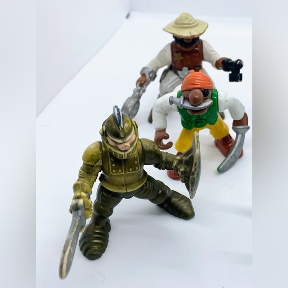 Vintage Fisher Price Great Adventures Figures Lot - Picture 4 of 4